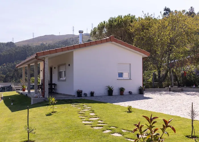 Encosta Da Cabreira 3*